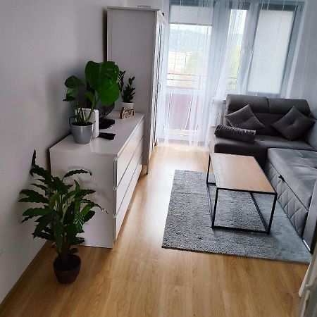 Apartament Sweet Dreams Appartamento Sanok Esterno foto