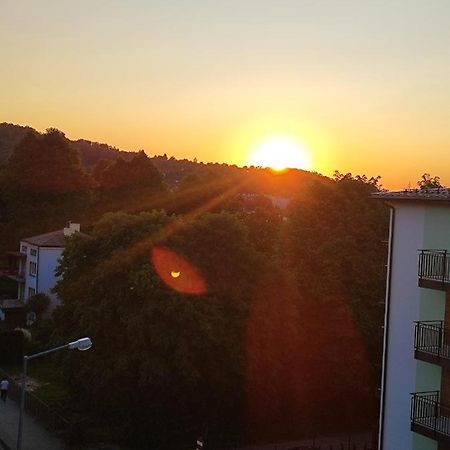 Apartament Sweet Dreams Appartamento Sanok Esterno foto
