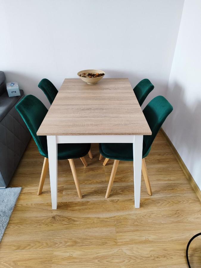 Apartament Sweet Dreams Appartamento Sanok Esterno foto